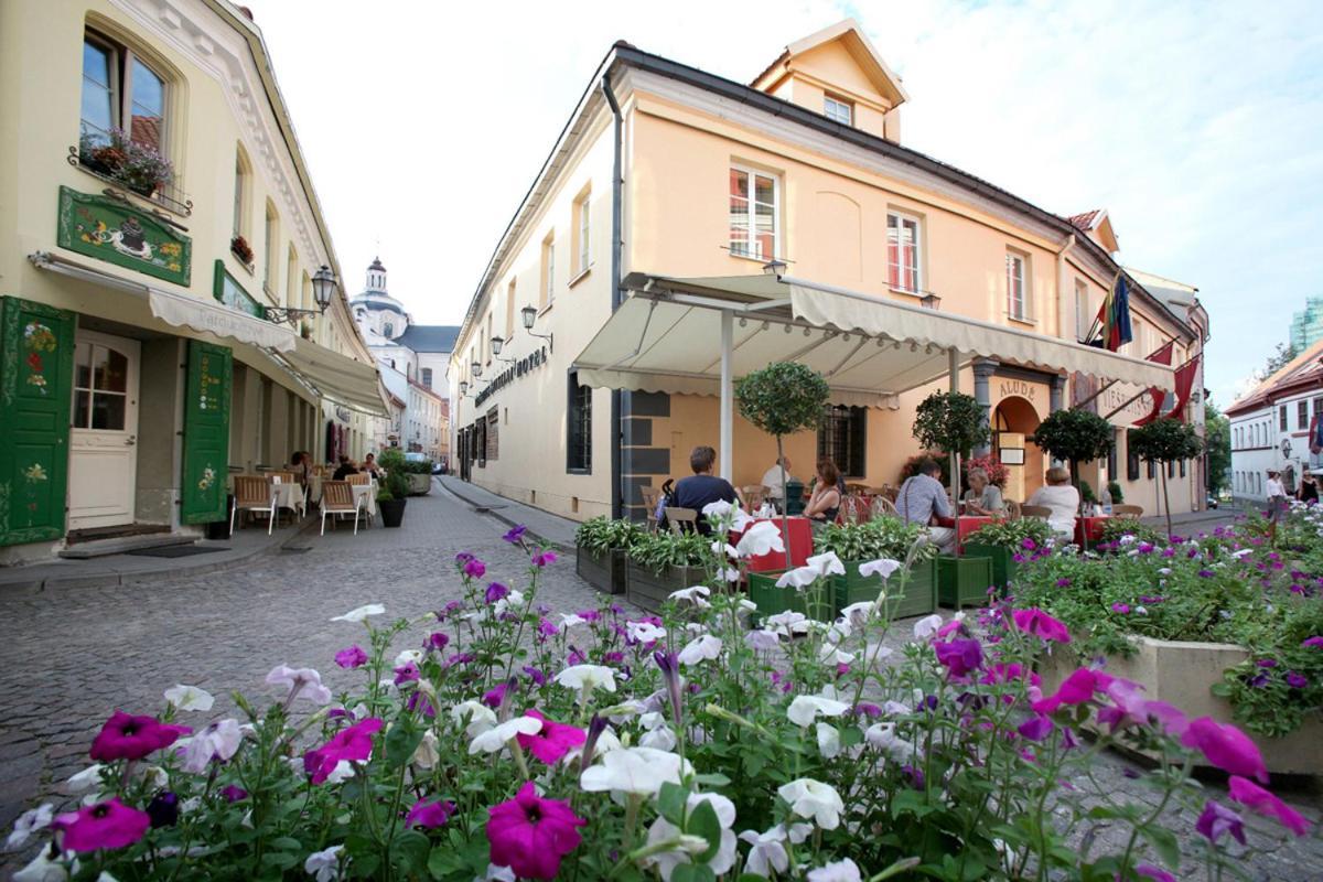 Exclusive Gaono Apartment In The Heart Of Old Town Vilnius Exterior photo